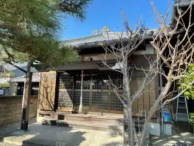 常念寺の{uncategorized: "未分類", other: "その他", undefined: "問題あり", building: "その他建物", grave: "お墓", sacred_gate: "鳥居", guardian: "狛犬", statue: "像", buddha: "仏像", history: "歴史", nature: "自然", garden: "庭園", animal: "動物", pagoda: "塔", temizu: "手水舎", mountain_gate: "山門・神門", sanctuary: "本殿・本堂", subordinate: "末社・摂社", art: "芸術", scenery: "景色", jizo: "地蔵", ema: "絵馬", goshuin: "御朱印", omikuji: "おみくじ", items: "授与品その他", amulet: "お守り", goshuincho: "御朱印帳", eats: "食事", festival: "お祭り", votive_dance: "神楽", shichigosan: "七五三参", wedding: "結婚式", experience: "体験その他", initially: "初詣", around: "周辺", anti_infection: "感染症対策"}