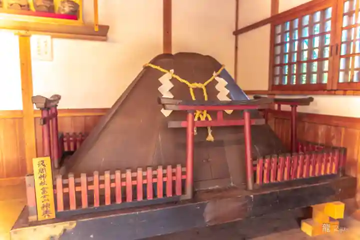 淺間神社(忍野八海)(山梨県)