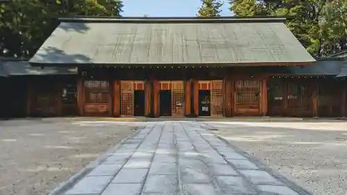 滋賀県護国神社の本殿・本堂