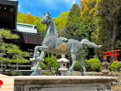 白國神社の狛犬