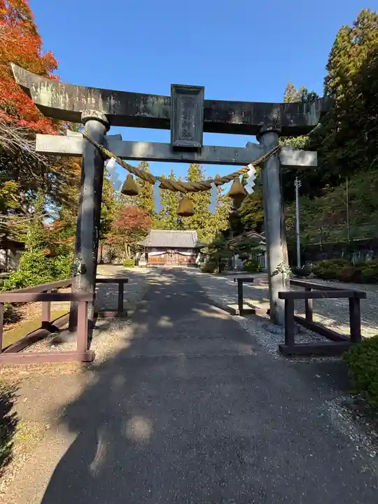 岸剱神社(岐阜県)
