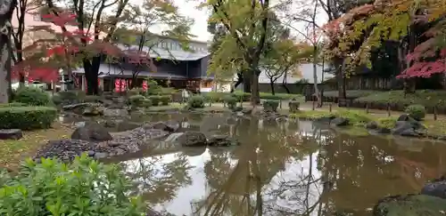 伏見三寳稲荷神社の庭園