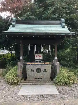 立川熊野神社の手水舎