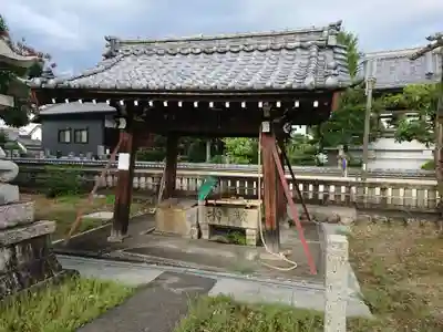六條神社の手水舎