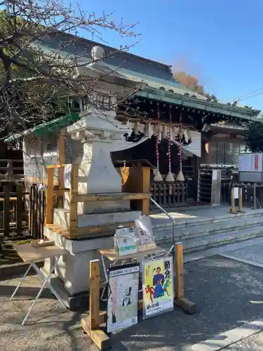 新宿下落合氷川神社の{uncategorized: "未分類", other: "その他", undefined: "問題あり", building: "その他建物", grave: "お墓", sacred_gate: "鳥居", guardian: "狛犬", statue: "像", buddha: "仏像", history: "歴史", nature: "自然", garden: "庭園", animal: "動物", pagoda: "塔", temizu: "手水舎", mountain_gate: "山門・神門", sanctuary: "本殿・本堂", subordinate: "末社・摂社", art: "芸術", scenery: "景色", jizo: "地蔵", ema: "絵馬", goshuin: "御朱印", omikuji: "おみくじ", items: "授与品その他", amulet: "お守り", goshuincho: "御朱印帳", eats: "食事", festival: "お祭り", votive_dance: "神楽", shichigosan: "七五三参", wedding: "結婚式", experience: "体験その他", initially: "初詣", around: "周辺", anti_infection: "感染症対策"}