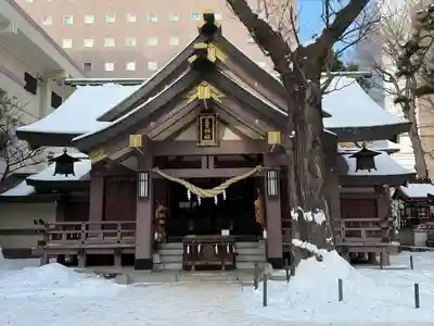 三吉神社の本殿・本堂