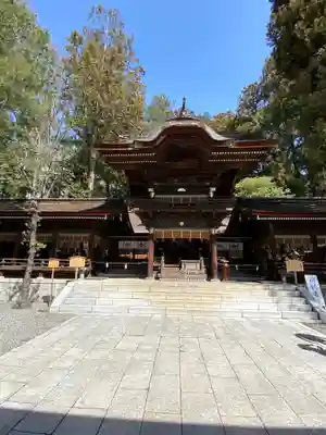 諏訪大社下社秋宮の本殿・本堂