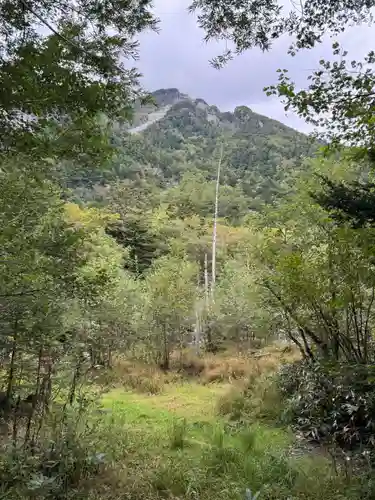 穂高神社奥宮の自然