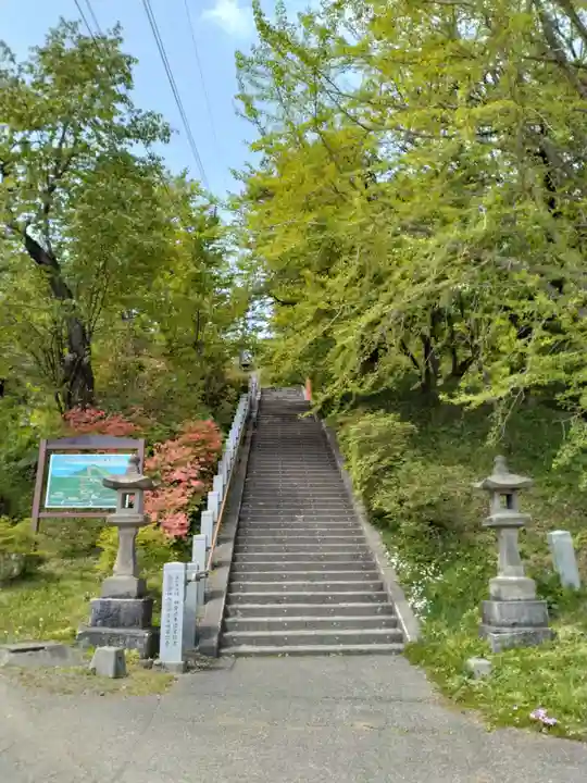 新得神社の景色
