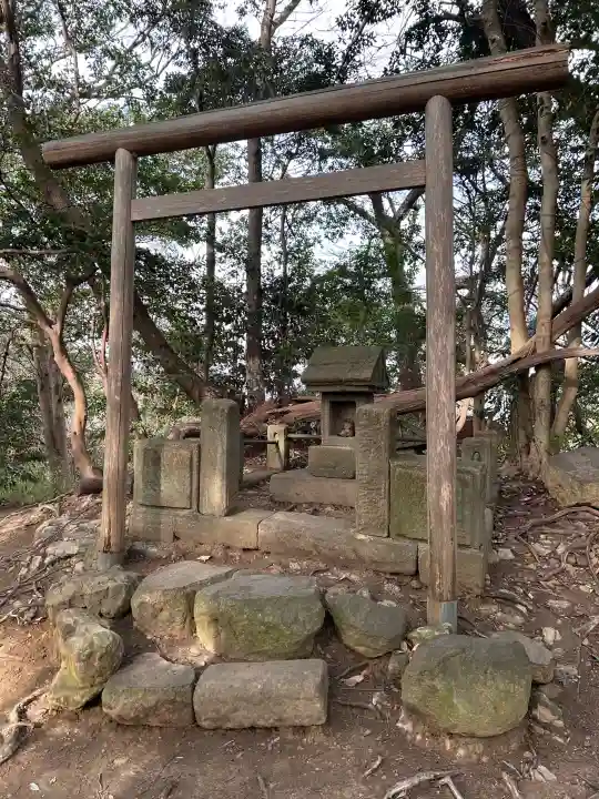 初め弁天の{uncategorized: "未分類", other: "その他", undefined: "問題あり", building: "その他建物", grave: "お墓", sacred_gate: "鳥居", guardian: "狛犬", statue: "像", buddha: "仏像", history: "歴史", nature: "自然", garden: "庭園", animal: "動物", pagoda: "塔", temizu: "手水舎", mountain_gate: "山門・神門", sanctuary: "本殿・本堂", subordinate: "末社・摂社", art: "芸術", scenery: "景色", jizo: "地蔵", ema: "絵馬", goshuin: "御朱印", omikuji: "おみくじ", items: "授与品その他", amulet: "お守り", goshuincho: "御朱印帳", eats: "食事", festival: "お祭り", votive_dance: "神楽", shichigosan: "七五三参", wedding: "結婚式", experience: "体験その他", initially: "初詣", around: "周辺", anti_infection: "感染症対策"}