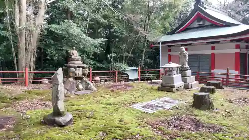 多聞院の{uncategorized: "未分類", other: "その他", undefined: "問題あり", building: "その他建物", grave: "お墓", sacred_gate: "鳥居", guardian: "狛犬", statue: "像", buddha: "仏像", history: "歴史", nature: "自然", garden: "庭園", animal: "動物", pagoda: "塔", temizu: "手水舎", mountain_gate: "山門・神門", sanctuary: "本殿・本堂", subordinate: "末社・摂社", art: "芸術", scenery: "景色", jizo: "地蔵", ema: "絵馬", goshuin: "御朱印", omikuji: "おみくじ", items: "授与品その他", amulet: "お守り", goshuincho: "御朱印帳", eats: "食事", festival: "お祭り", votive_dance: "神楽", shichigosan: "七五三参", wedding: "結婚式", experience: "体験その他", initially: "初詣", around: "周辺", anti_infection: "感染症対策"}