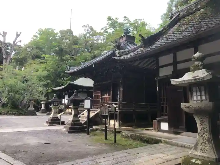 石山寺の本殿・本堂