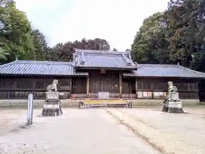 糟目春日神社の本殿・本堂