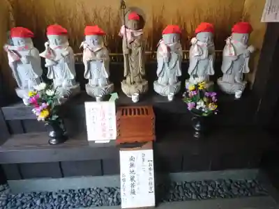 佛願寺　横浜別院の地蔵