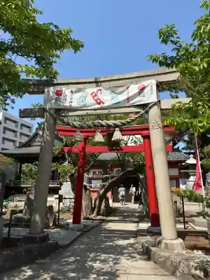 湊稲荷神社(新潟県)