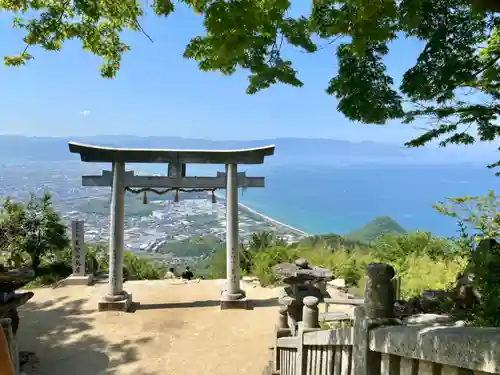 高屋神社の鳥居