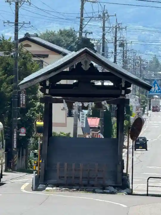 諏訪大社下社春宮(長野県)