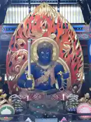 成田山新勝寺の像