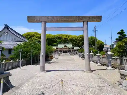 白鳥神社の鳥居