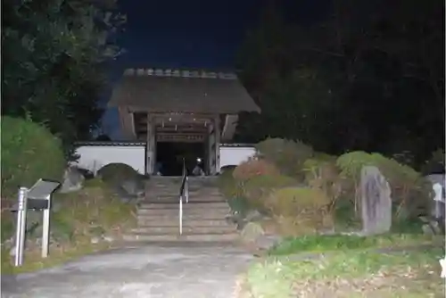 大聖寺（土浦大師不動尊）の山門・神門