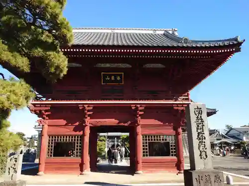 徳願寺の山門・神門
