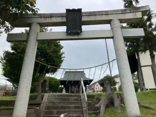 五霊社の{uncategorized: "未分類", other: "その他", undefined: "問題あり", building: "その他建物", grave: "お墓", sacred_gate: "鳥居", guardian: "狛犬", statue: "像", buddha: "仏像", history: "歴史", nature: "自然", garden: "庭園", animal: "動物", pagoda: "塔", temizu: "手水舎", mountain_gate: "山門・神門", sanctuary: "本殿・本堂", subordinate: "末社・摂社", art: "芸術", scenery: "景色", jizo: "地蔵", ema: "絵馬", goshuin: "御朱印", omikuji: "おみくじ", items: "授与品その他", amulet: "お守り", goshuincho: "御朱印帳", eats: "食事", festival: "お祭り", votive_dance: "神楽", shichigosan: "七五三参", wedding: "結婚式", experience: "体験その他", initially: "初詣", around: "周辺", anti_infection: "感染症対策"}