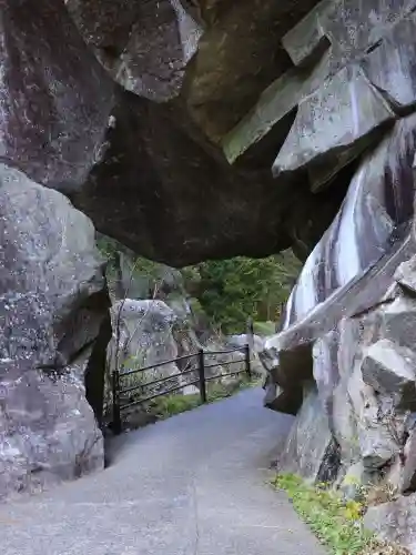 夫婦木神社姫の宮の{uncategorized: "未分類", other: "その他", undefined: "問題あり", building: "その他建物", grave: "お墓", sacred_gate: "鳥居", guardian: "狛犬", statue: "像", buddha: "仏像", history: "歴史", nature: "自然", garden: "庭園", animal: "動物", pagoda: "塔", temizu: "手水舎", mountain_gate: "山門・神門", sanctuary: "本殿・本堂", subordinate: "末社・摂社", art: "芸術", scenery: "景色", jizo: "地蔵", ema: "絵馬", goshuin: "御朱印", omikuji: "おみくじ", items: "授与品その他", amulet: "お守り", goshuincho: "御朱印帳", eats: "食事", festival: "お祭り", votive_dance: "神楽", shichigosan: "七五三参", wedding: "結婚式", experience: "体験その他", initially: "初詣", around: "周辺", anti_infection: "感染症対策"}