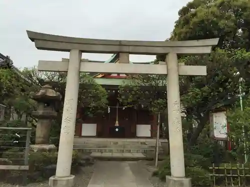 亀戸天神社の鳥居