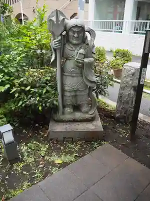 成子天神社の像