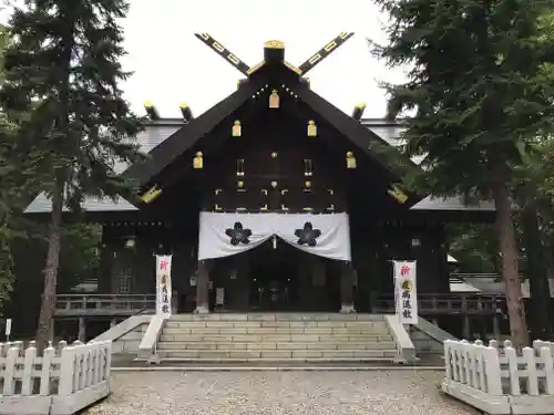 上川神社の本殿