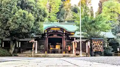 白金氷川神社の本殿・本堂