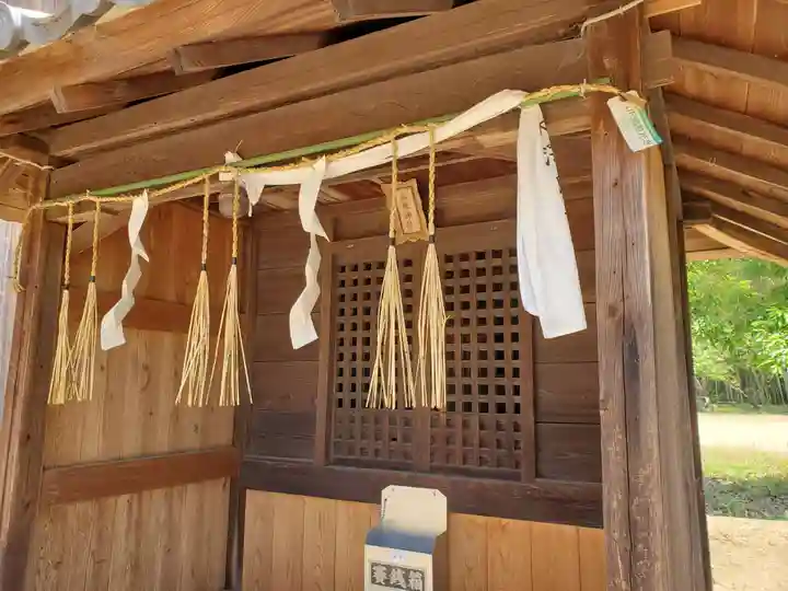 加古八幡神社の末社・摂社