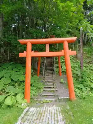 阿寒湖稲荷神社(北海道)
