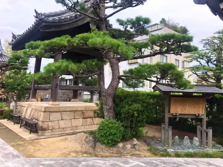 願成就寺 安楽院のその他建物