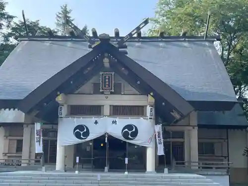 帯廣神社の本殿