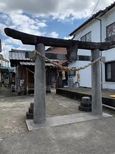 為朝神社の鳥居