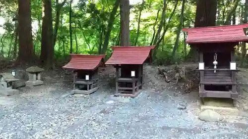 帳附神社の末社