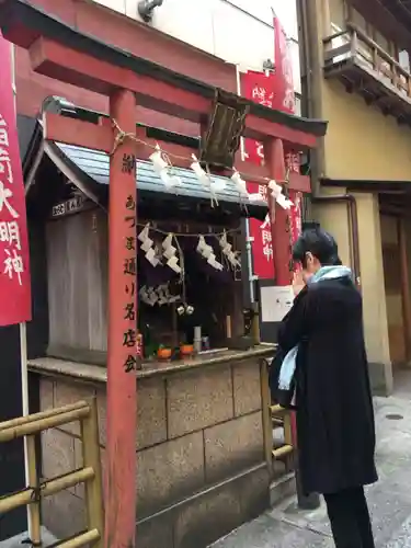 あづま稲荷神社の鳥居