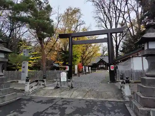 旭川神社の鳥居