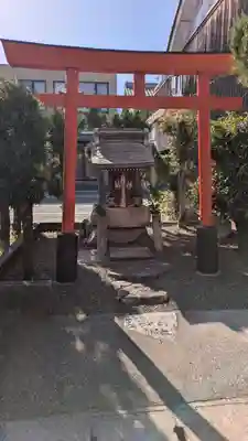 稲荷社(JAレーク滋賀西大津支店内鎮座)(滋賀県)