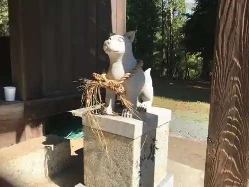 白山神社の狛犬