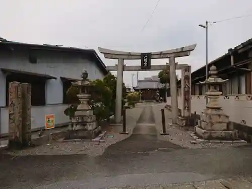 八幡神社の鳥居