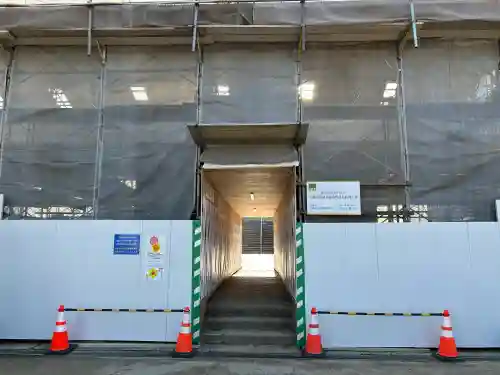 吉備津彦神社の{uncategorized: "未分類", other: "その他", undefined: "問題あり", building: "その他建物", grave: "お墓", sacred_gate: "鳥居", guardian: "狛犬", statue: "像", buddha: "仏像", history: "歴史", nature: "自然", garden: "庭園", animal: "動物", pagoda: "塔", temizu: "手水舎", mountain_gate: "山門・神門", sanctuary: "本殿・本堂", subordinate: "末社・摂社", art: "芸術", scenery: "景色", jizo: "地蔵", ema: "絵馬", goshuin: "御朱印", omikuji: "おみくじ", items: "授与品その他", amulet: "お守り", goshuincho: "御朱印帳", eats: "食事", festival: "お祭り", votive_dance: "神楽", shichigosan: "七五三参", wedding: "結婚式", experience: "体験その他", initially: "初詣", around: "周辺", anti_infection: "感染症対策"}