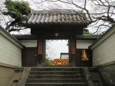 蓮華寺の山門・神門