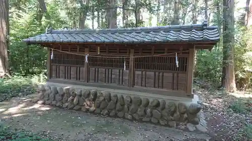 三ケ尻八幡神社の末社