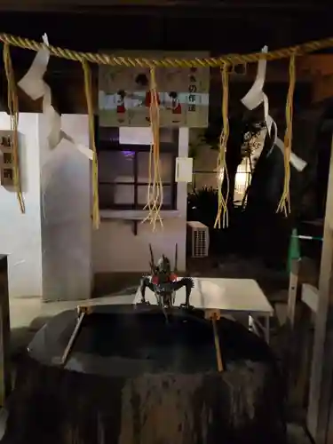 駒込妙義神社の手水舎