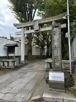 桐ヶ谷氷川神社の鳥居