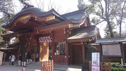 大國魂神社の山門