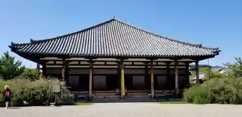 元興寺の本殿・本堂