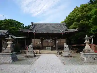 諏訪社の本殿・本堂